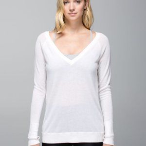 Lululemon Unity Pullover  size 8